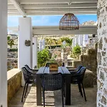 Aurora Mykonos Калафатис