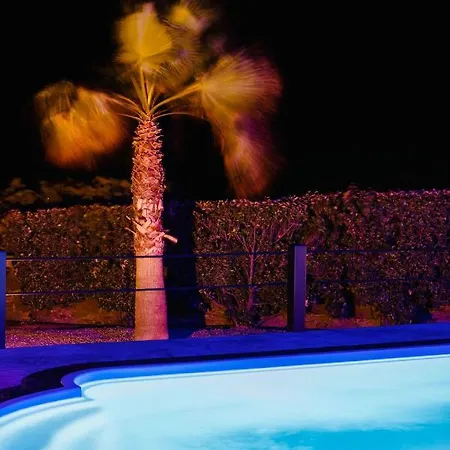 Aurora Mykonos Villa Kalafáti